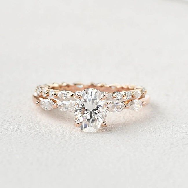 Colorless Moissanite Five Stone Oval Cut Bridal Ring Set For Women