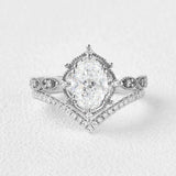 Oval Cut VVS1 Moissnaite Filigree Bridal Ring Set