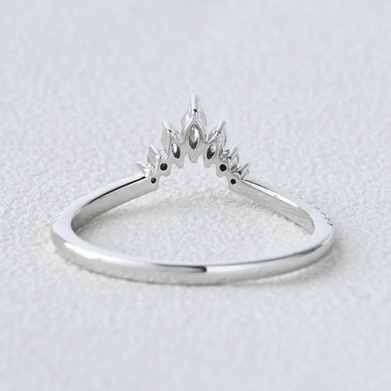 D Color Moissanite Round Cut Wedding Proposal Band For Her