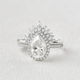 Pear Cut Halo Moissanite VVS1 Clarity Bridal Ring Set For Women