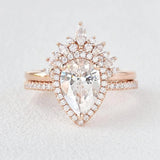 Pear Cut Halo Moissanite VVS1 Clarity Bridal Ring Set For Women