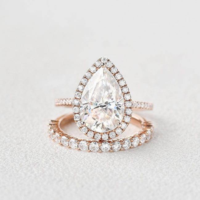 Vintage Halo Pear Cut Colorless Moissanite Ring Set For Her