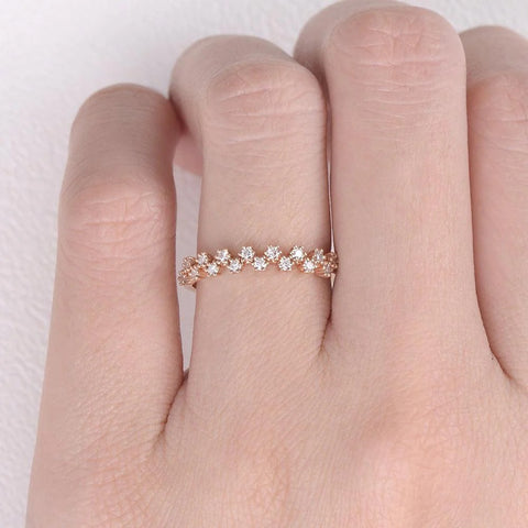 Colorless Moissanite Diamond Round Cut Snow Flake Band