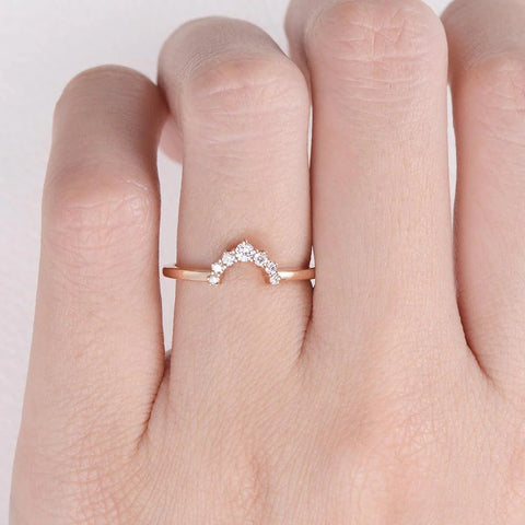 Lab Created Moissnaite Diamond Round Cut Curved Band