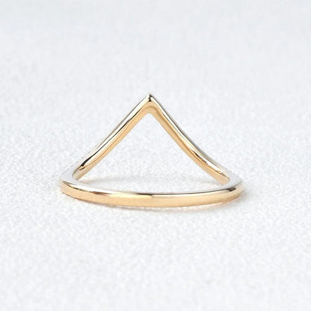 Round Cut Chevron Lab Created Moissanite Band For Women