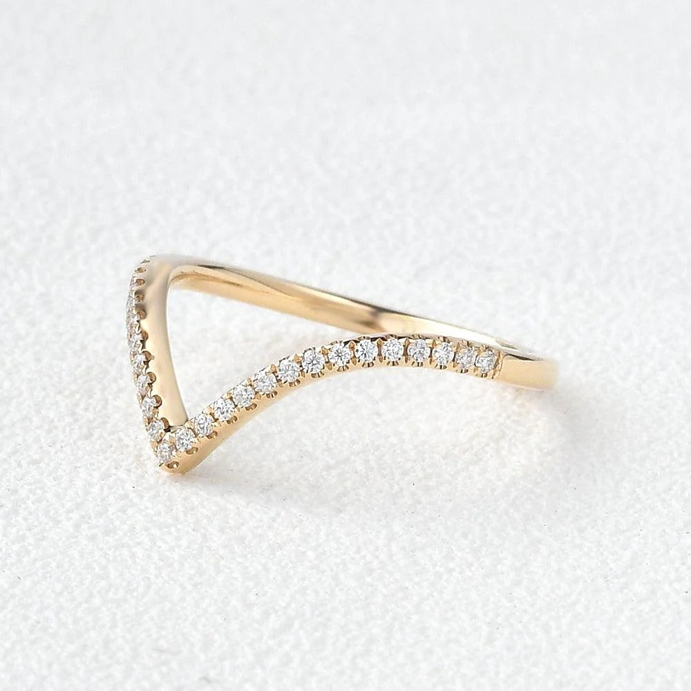 Round Cut Chevron Lab Created Moissanite Band For Women