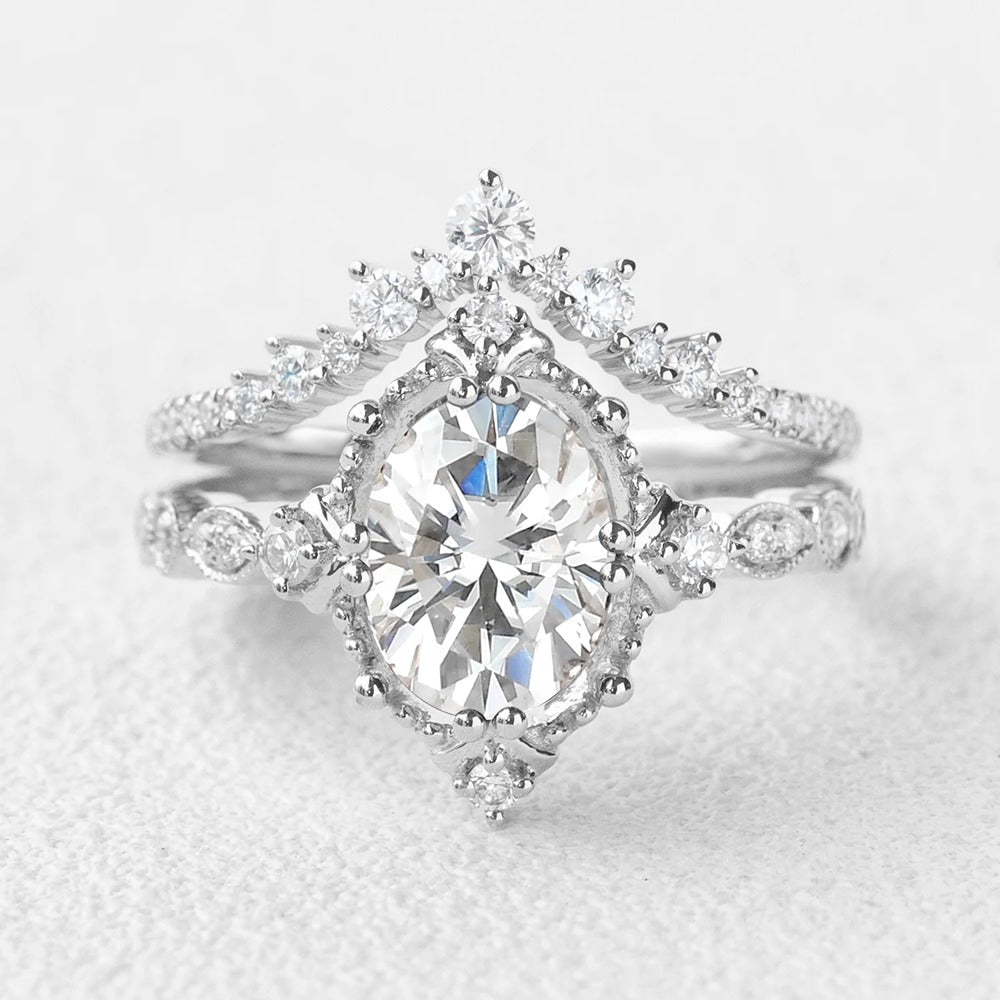 Moissanite Oval Cut Filigree D Color Ring Set For Women