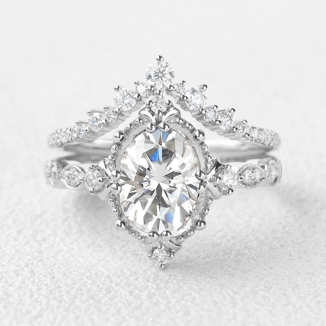 Moissanite Oval Cut Filigree D Color Ring Set For Women