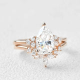 Pear Cut Side Accent Moissanite Wedding Ring Set For Women