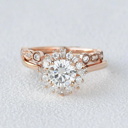 Moissanite Round Cut Floral Halo Bridal Ring Set For Her