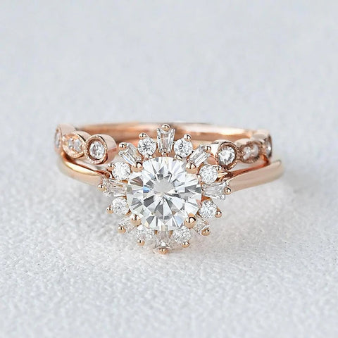Moissanite Round Cut Floral Halo Bridal Ring Set For Her