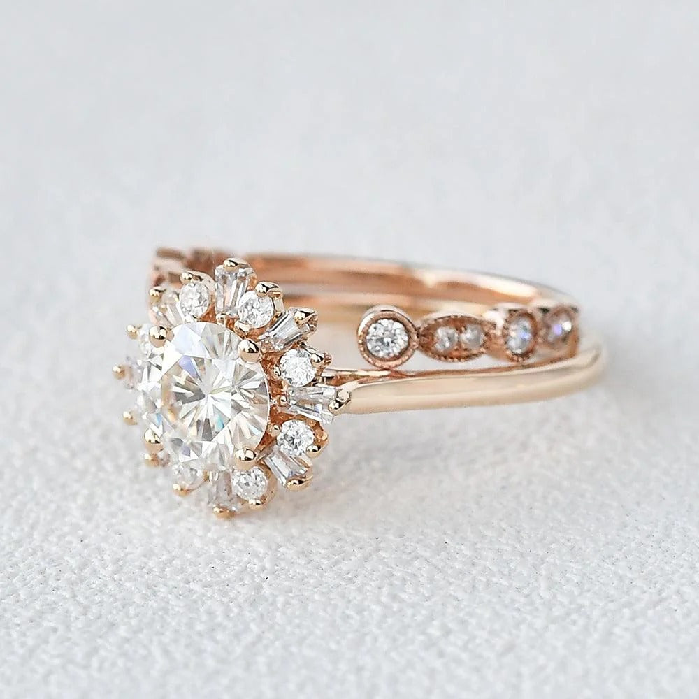 Moissanite Round Cut Floral Halo Bridal Ring Set For Her