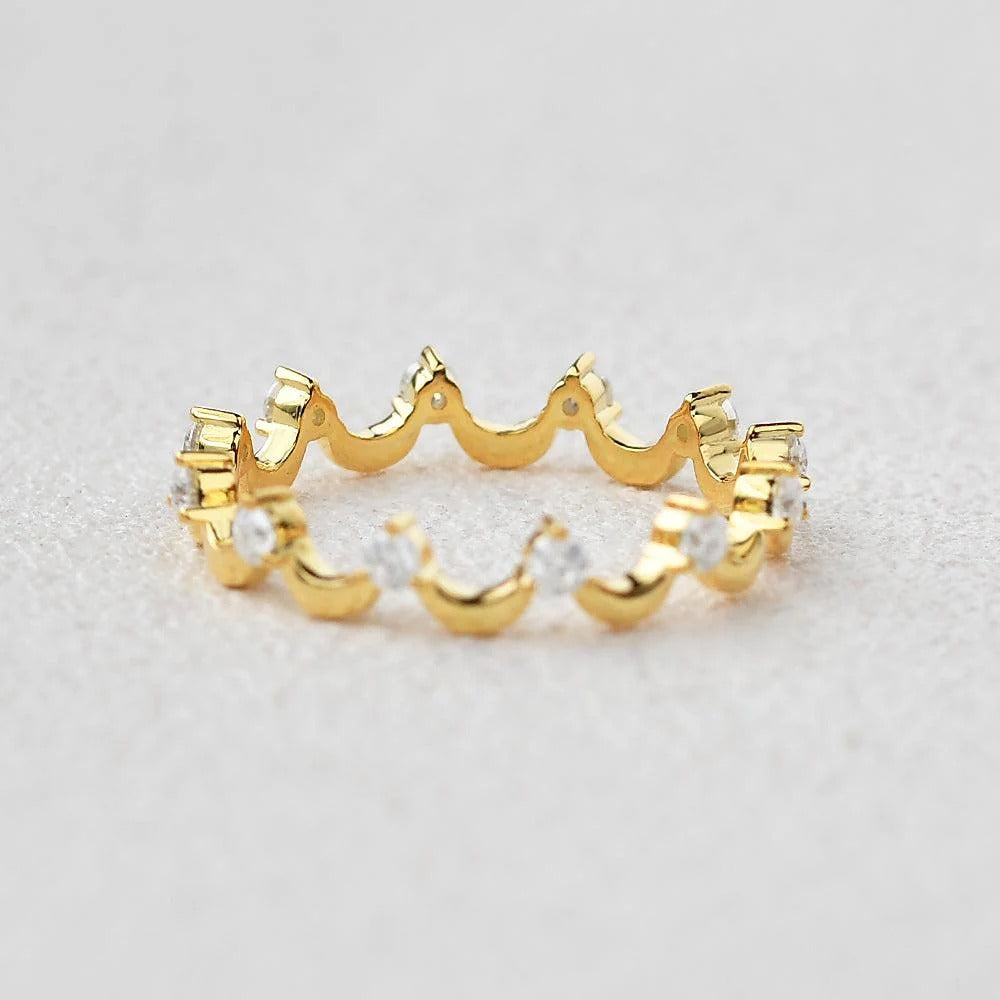 Moissnaite Diamond Crown Style Round Cut Full Eternity Band