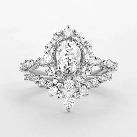 VVS1 Moissanite Floral Halo Oval Cut Unique Style Ring Set