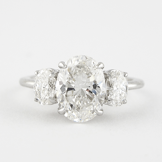 Oval Cut Moissanite Three Stone Wedding Proposal Ring