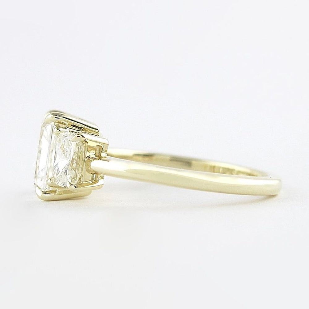 Three Stone Radiant Cut Moissnaite Diamond Wedding Ring
