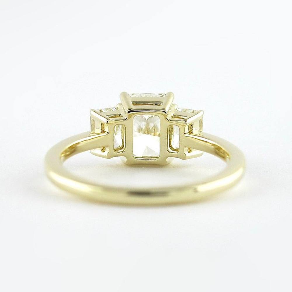 Three Stone Radiant Cut Moissnaite Diamond Wedding Ring