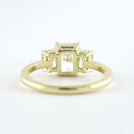Three Stone Radiant Cut Moissnaite Diamond Wedding Ring
