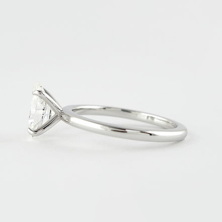 Four Prong Solitaire Oval Cut Moissanite Proposal Ring For Girls