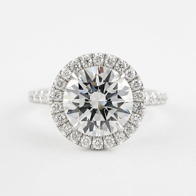 White Gold Round Cut Moissanite Halo Engagement Ring