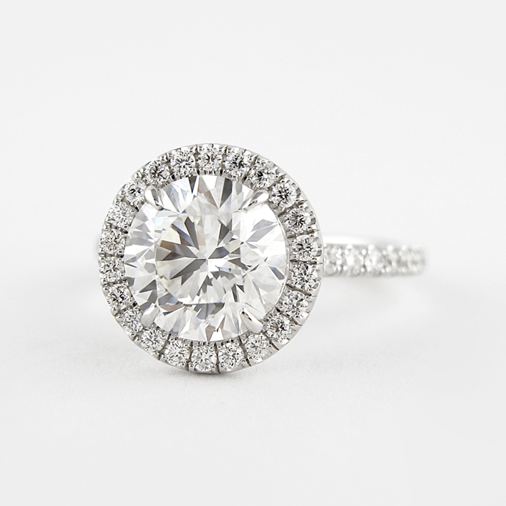 White Gold Round Cut Moissanite Halo Engagement Ring