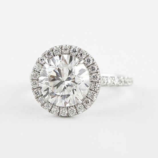 White Gold Round Cut Moissanite Halo Engagement Ring