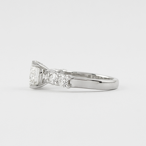 Moissnaite Round Cut Seven Stone Engagement Ring