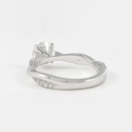 Moissanite Round Cut Twisted Ring For Women