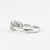 VVS1 Moissnaite Round Cut Three Stone Diamond Ring