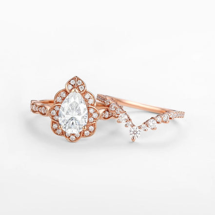 Vintage Pear Cut Moissanite Wedding Ring Set