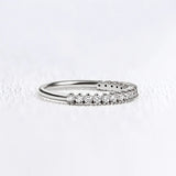VVS1 Moissanite Diamond Round Cut Wedding Band For Women