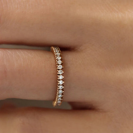 VVS1 Moissanite Diamond Round Cut Wedding Band For Women