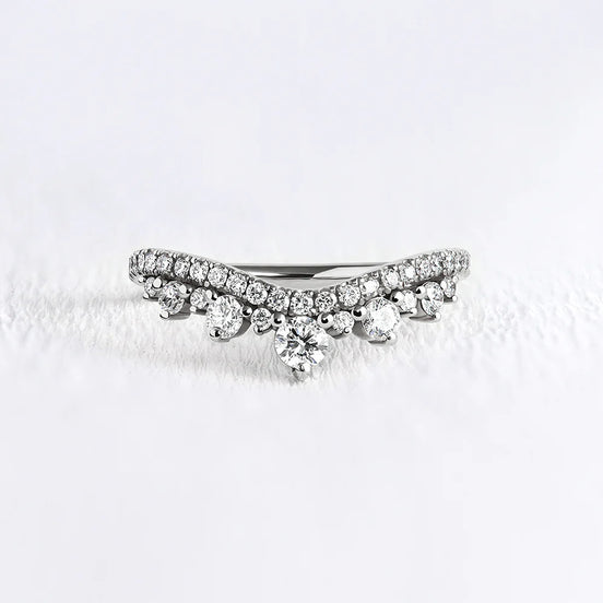 Round Cut Curved Style Unique Moissanite Wedding Band