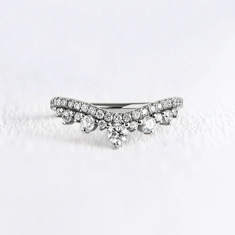 Round Cut Curved Style Unique Moissanite Wedding Band
