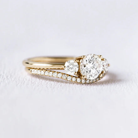 Three Stone Round Cut Moissanite Wedding Ring Set