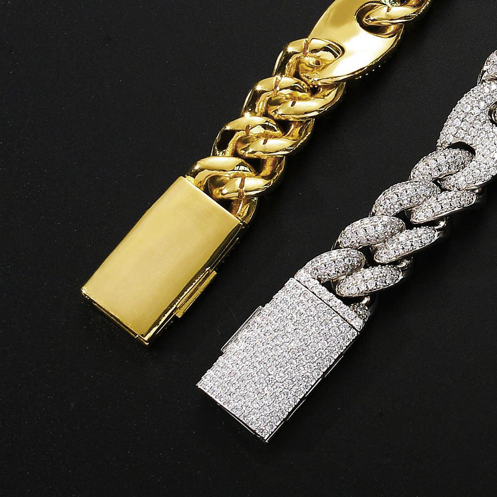VVS1 Clarity Moissanite Pig Nose Cuban Linked Chain