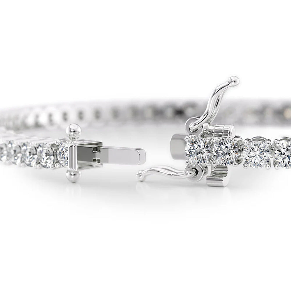 Round Brilliant Cut Moissanite Prong Setting Bracelet