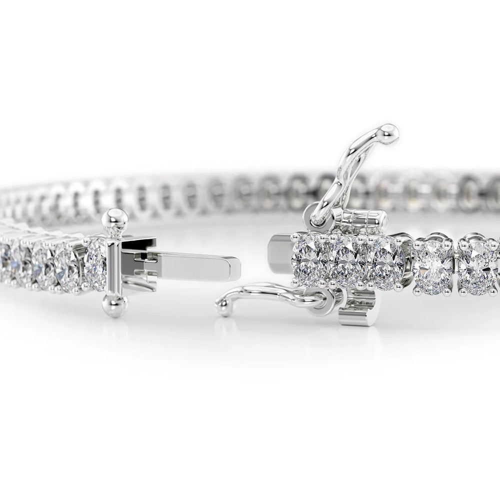 VVS1 Clarity Moissanite Oval Cut Tennis Bracelet For Her