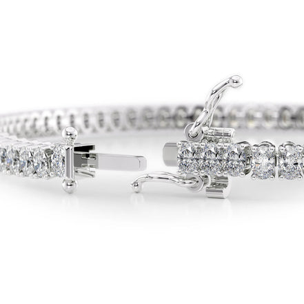 VVS1 Clarity Moissanite Oval Cut Tennis Bracelet For Her