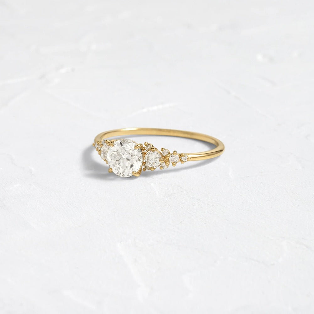 Round Cut Vintage Colorless Moissanite Engagement Ring