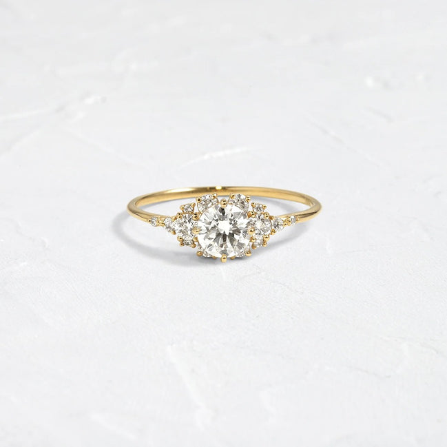 D Color Round Cut Vintage Moissanite Proposal Ring
