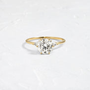 VVS1 Three Stone Round Cut Moissanite Promise Ring