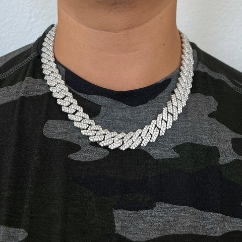 Iced Out Luxury Moissanite Diamond Cuban Chain