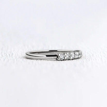 925 Silver Seven Stone Round Cut Moissanite Diamond Band