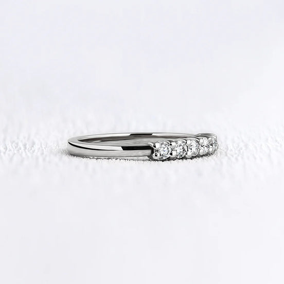 925 Silver Seven Stone Round Cut Moissanite Diamond Band