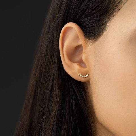 Round Cut Moissanite Stud Earring For Women