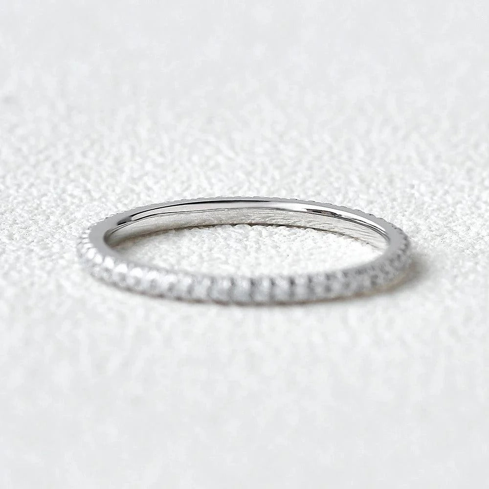 Full Eternity Round Cut VVS1 Lab Created Diamond Eternity Ring