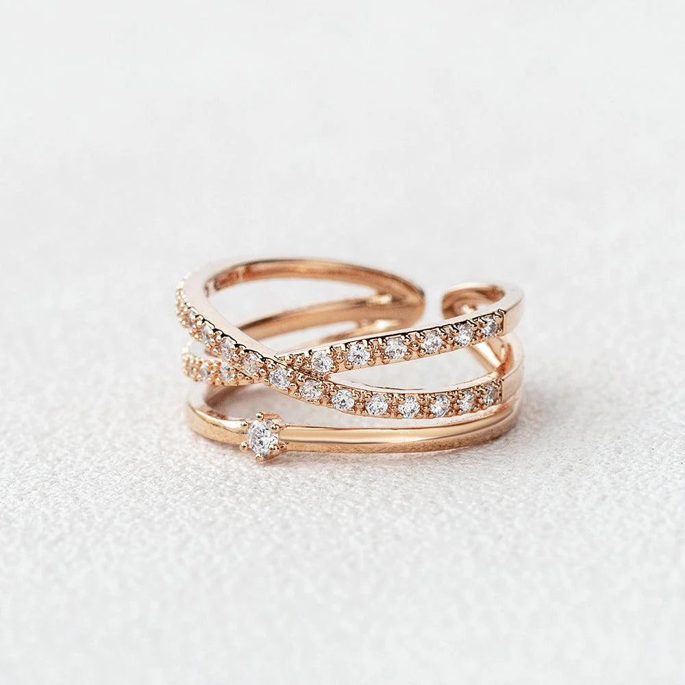 Moissanite Round Cut Fancy Style Wedding Band For Women