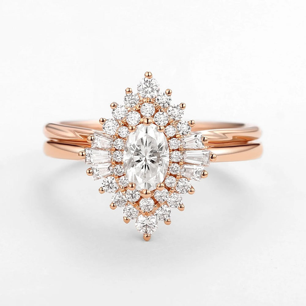 Moissanite Oval Cut Vintage Halo Bridal Ring Set For Bride