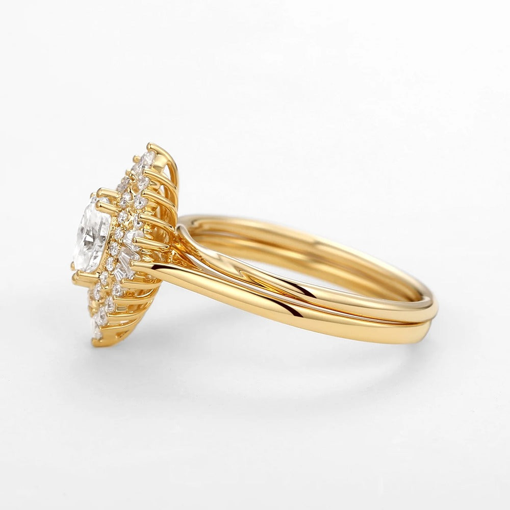 VVS1 Clarity Moissanite Oval Cut Filigree Vintage Halo Ring Set